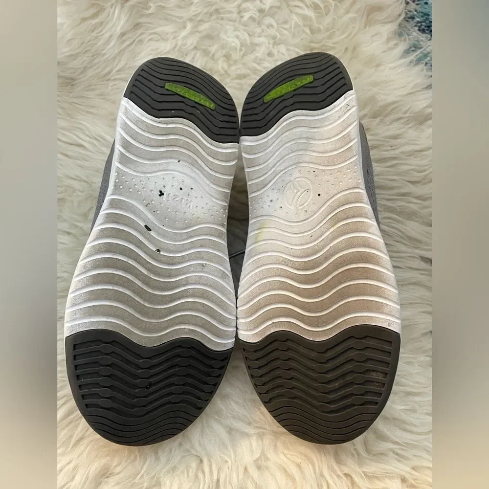 Kizik Lima Hands Free Slip On Comfort Shoes Sneakers Gray Men's 8.5 Women's 10